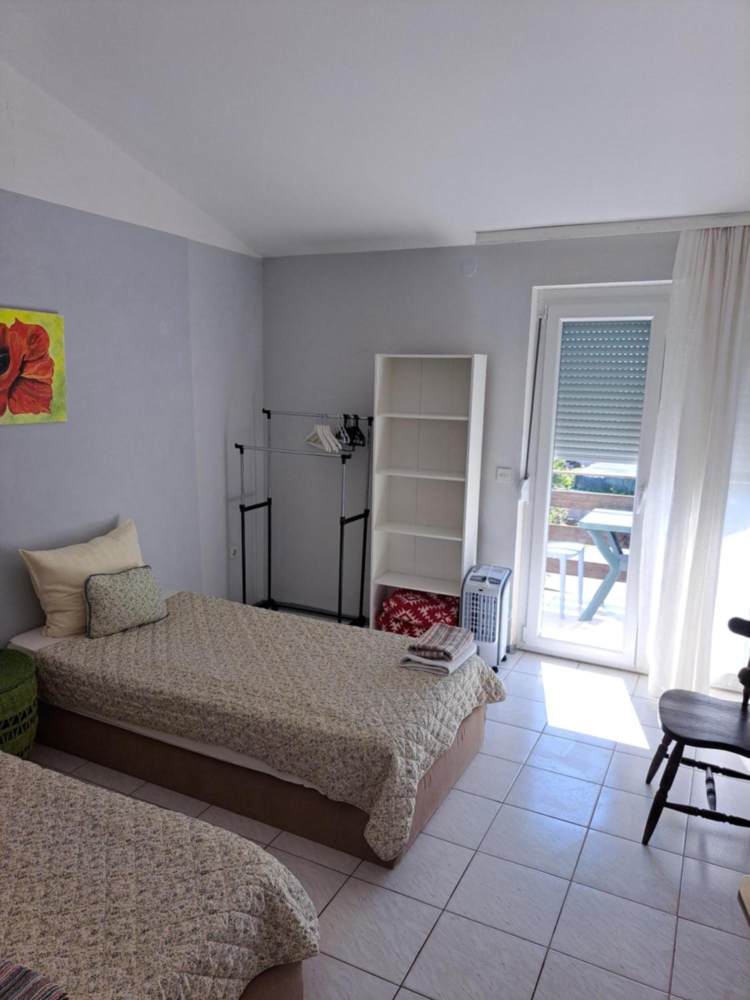 Apartmani Svitlana Sukosan Exterior photo